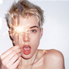 i-D